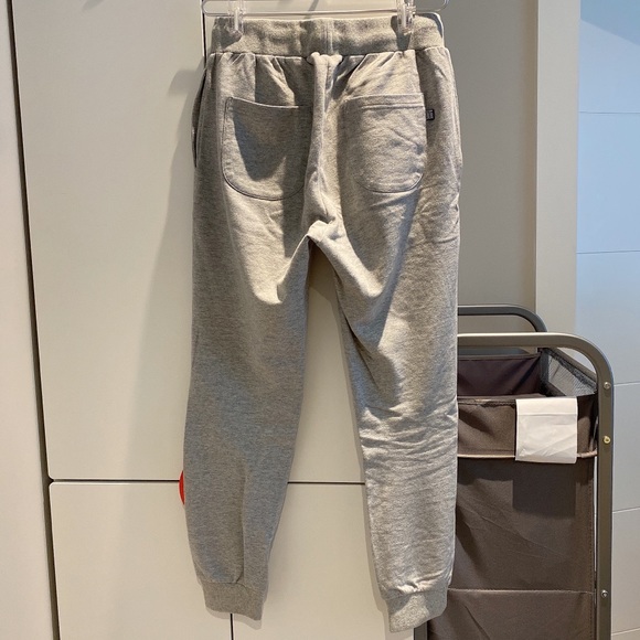 Joggers - Picture 3 of 3